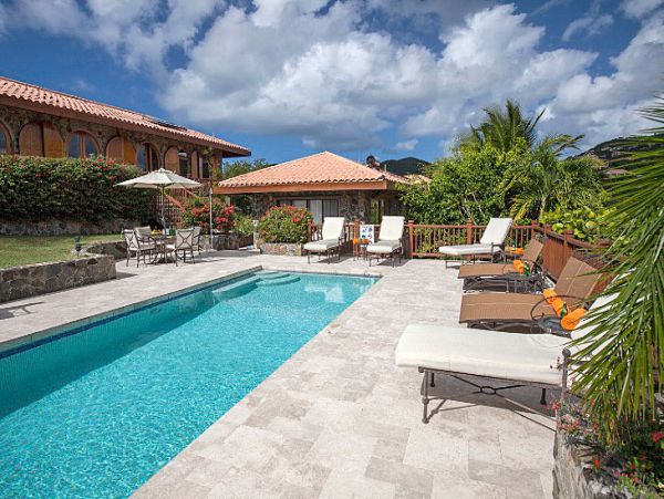 St. John Home 957100