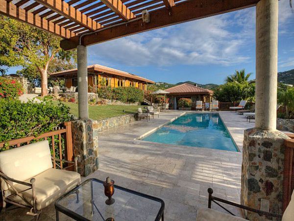 St. John Home 957100