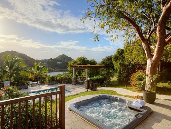 St. John Home 957100