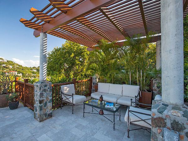 St. John Home 957100