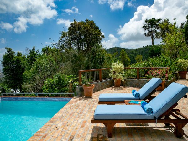 St. John Home 957103