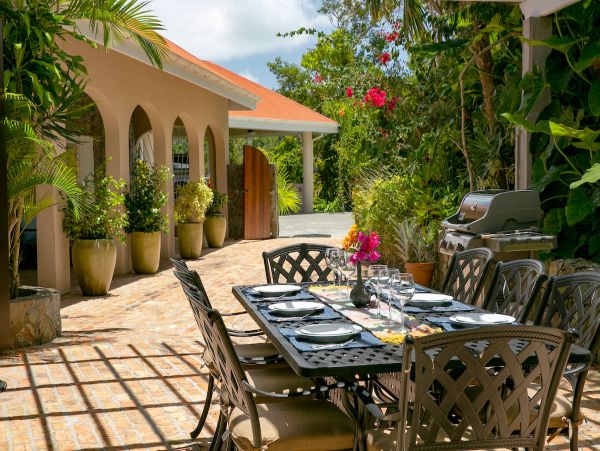 St. John Home 957103