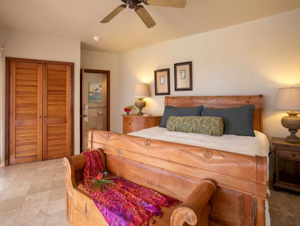 St. John Home 957103