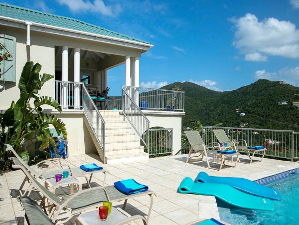 Platinum Four Bedroom Villa With Sweeping Ocean Views
