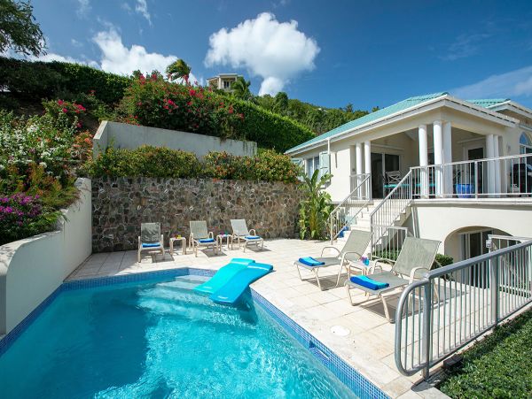 Platinum Four Bedroom Villa With Sweeping Ocean Views