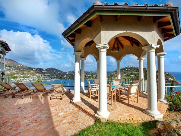 Luxurious St. John Villa Infinity Pool and Stunning Ocean Views