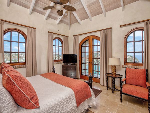Luxurious St. John Villa Infinity Pool and Stunning Ocean Views