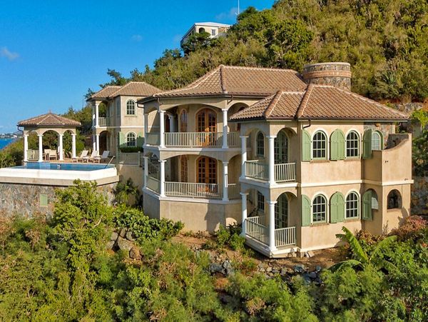 Luxurious St. John Villa Infinity Pool and Stunning Ocean Views