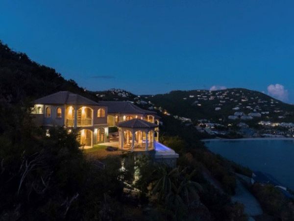 Luxurious St. John Villa Infinity Pool and Stunning Ocean Views
