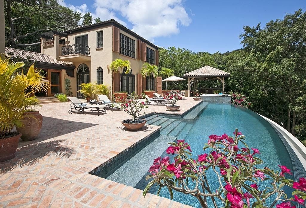 St. John Home 957111