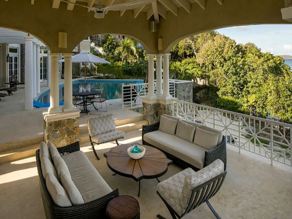 Luxury 5 bedroom with Views