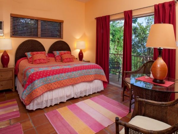 Stunning Views with 6 Bedrooms and Large Private Pool