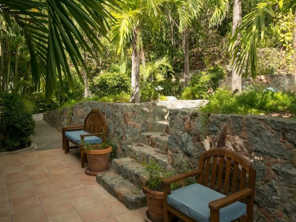 St. John Home 957126