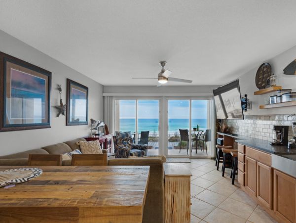 Destin One Bedroom Vacation Condo Sleeps 4