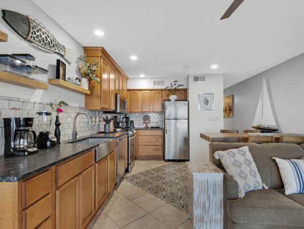 Destin One Bedroom Vacation Condo Sleeps 4