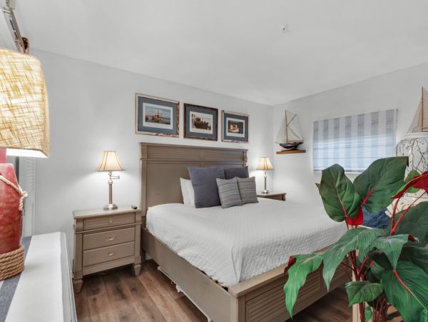 Destin One Bedroom Vacation Condo Sleeps 4