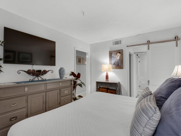 Destin One Bedroom Vacation Condo Sleeps 4