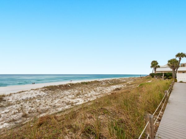 Destin One Bedroom Vacation Condo Sleeps 4