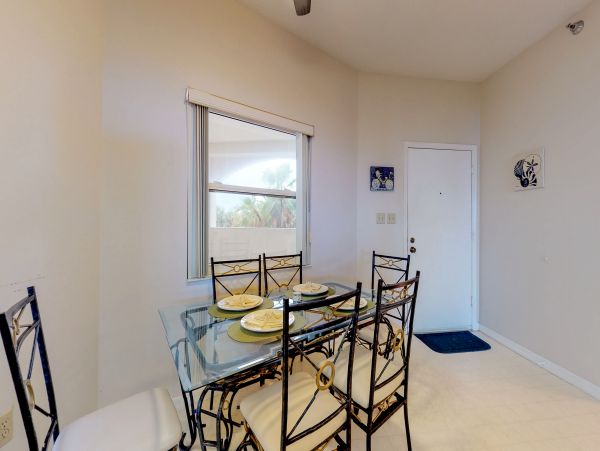 PALM COAST CORNER CONDO WITH OCEAN VIEW