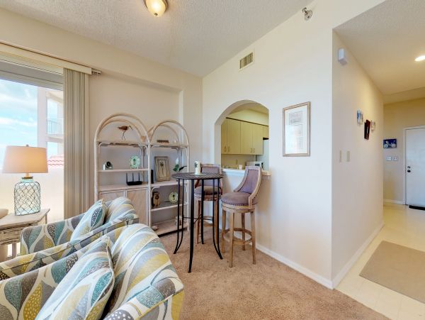 PALM COAST CORNER CONDO WITH OCEAN VIEW