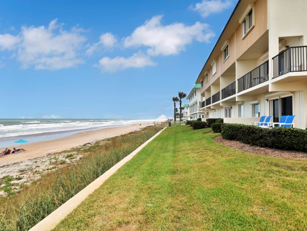 Daytona Beach Condo 957173
