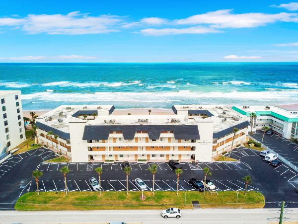 Daytona Beach Condo 957173