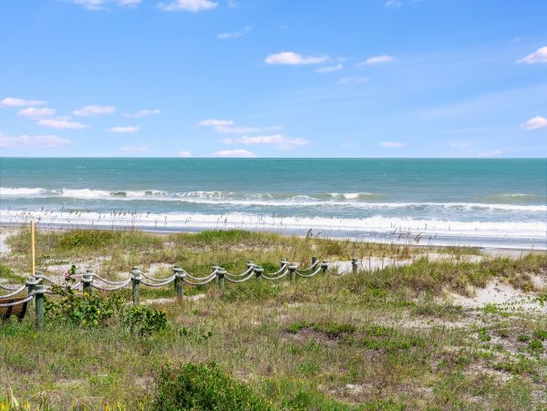Cocoa Beach Condo 957213