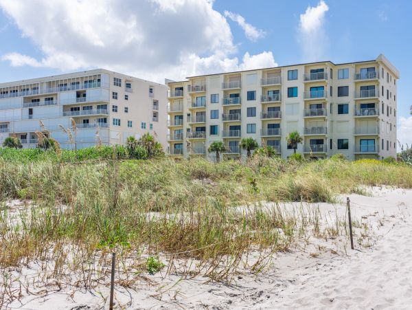 Cocoa Beach Condo 957213