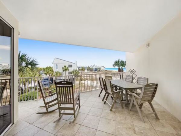 Beachfront Condo in Dune Allen Beach