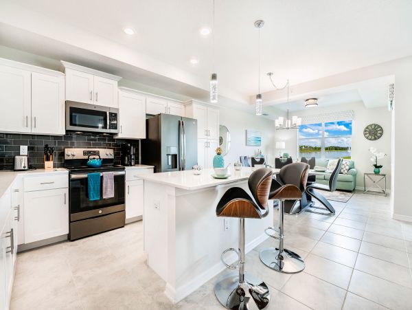 Luxury Two Bedroom Vacation Rental Condo in Kissimmee