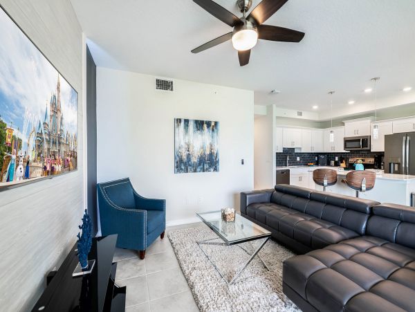 Luxury Two Bedroom Vacation Rental Condo in Kissimmee
