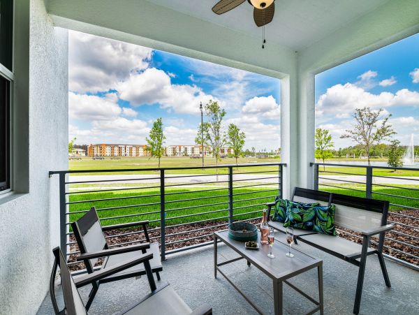 Luxury Two Bedroom Vacation Rental Condo in Kissimmee