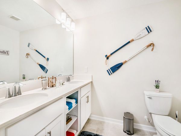 Luxury Two Bedroom Vacation Rental Condo in Kissimmee