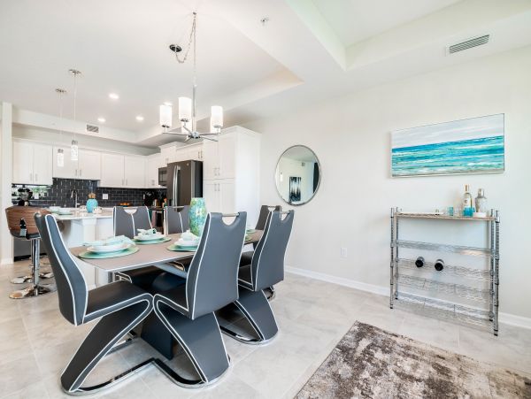Luxury Two Bedroom Vacation Rental Condo in Kissimmee