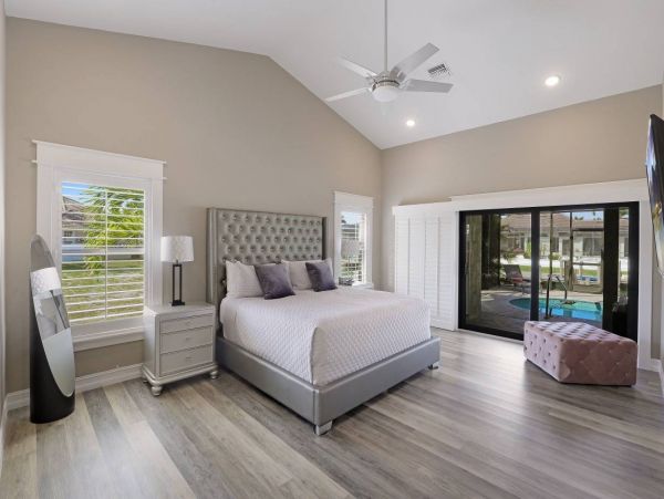 Contemporary Canal Front Home Private Pool in Marco Island