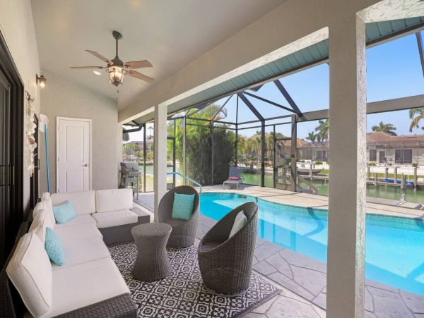 Contemporary Canal Front Home Private Pool in Marco Island