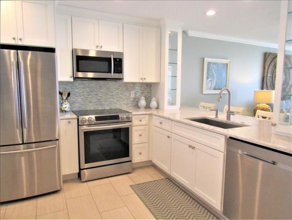 Longboat Key Vacation Condo With Bay Views Sleeps 2 Guests
