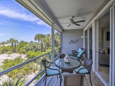 Beachfront 2 Bedroom Vacation Condo in Upper Captiva Island