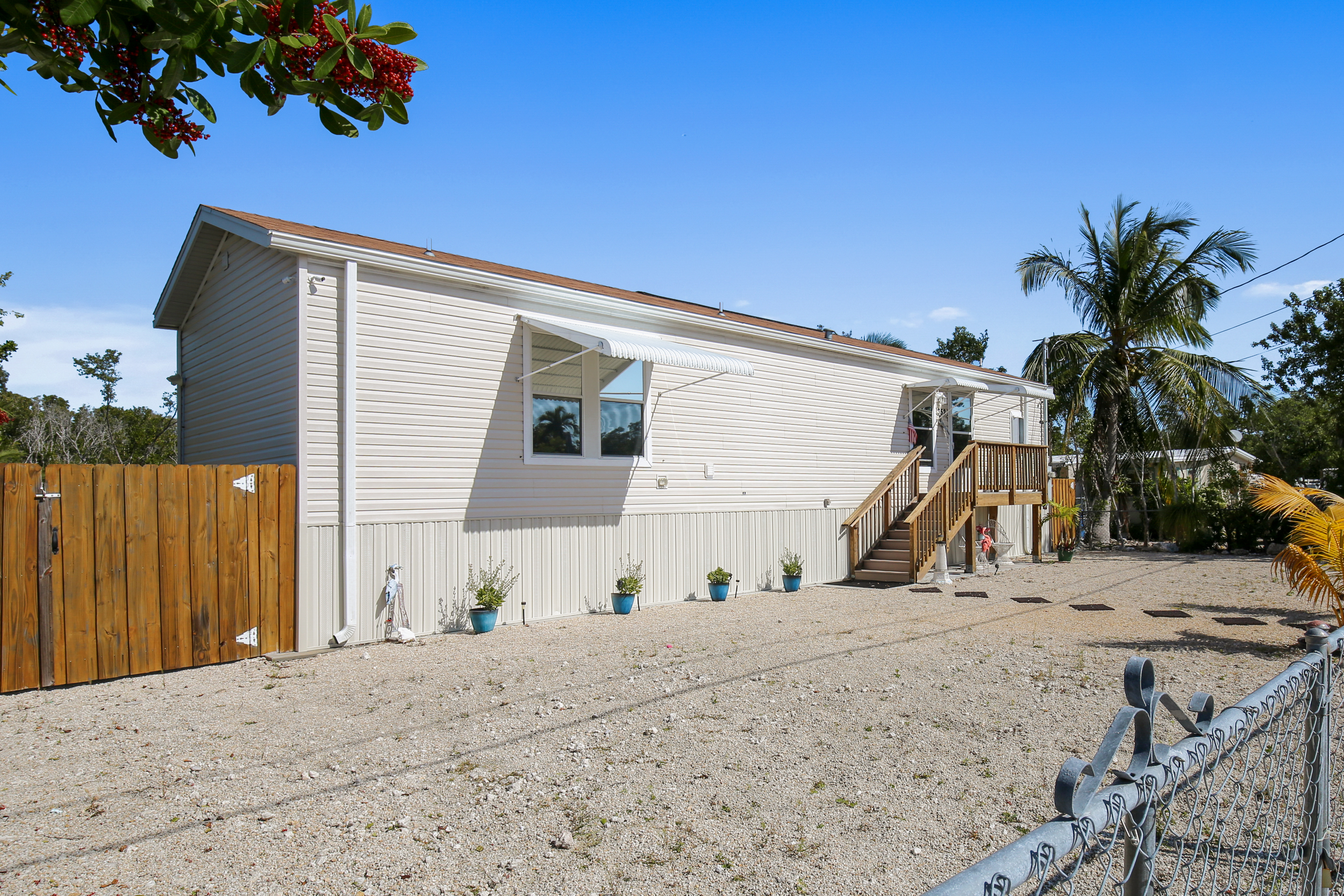 Short Walk to Beach Kay Largo Vacation Home Private Pool