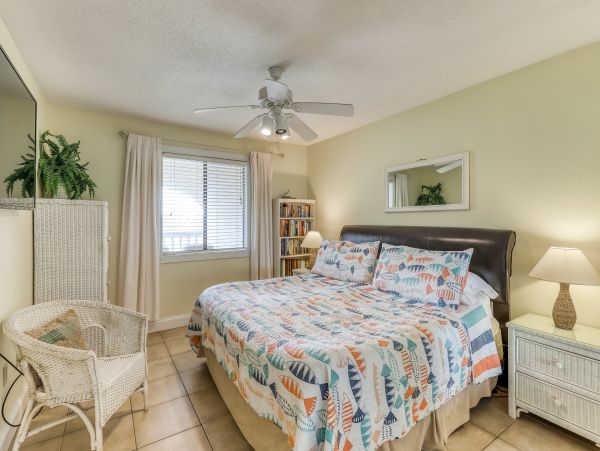 Navarre Beach Condo 957369