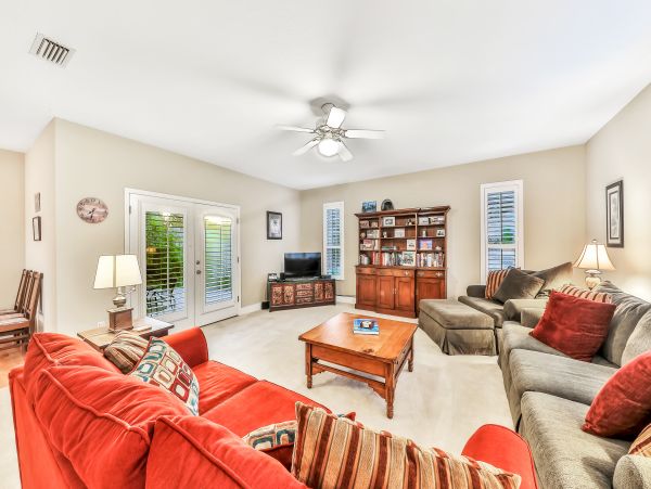 St. Augustine Home 957376