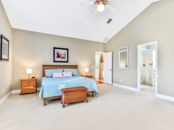St. Augustine Home 957376
