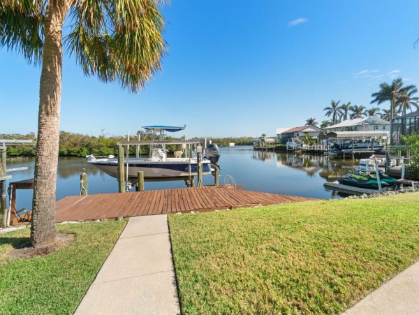 Three Bedroom Bonita Springs Vacation Home