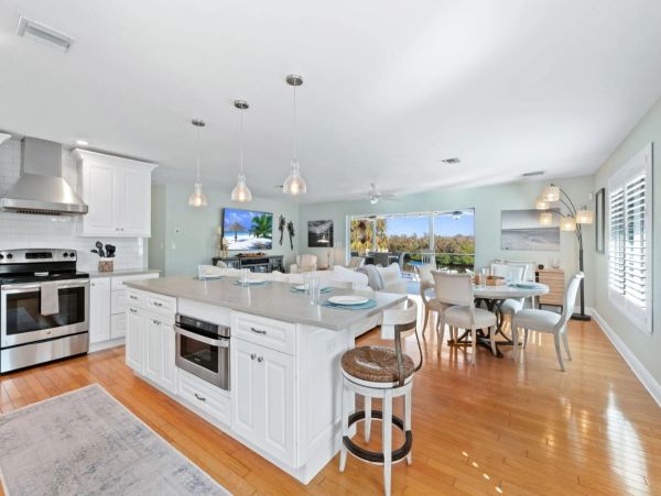 Three Bedroom Bonita Springs Vacation Home