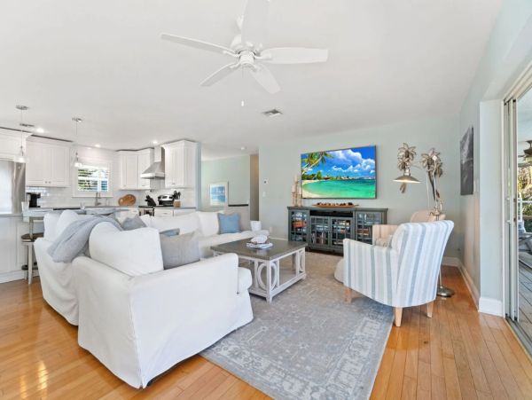 Three Bedroom Bonita Springs Vacation Home