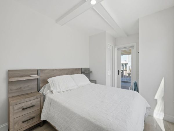 Elegant Beachfront Condo in Boca Grande - Ideal Coastal Retreat