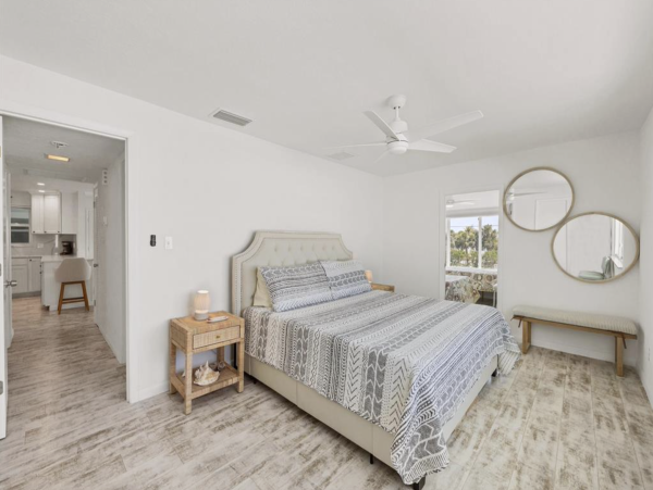 Beachfront Boca Grande 3 Bedroom Vacation Condo Sleeps Six