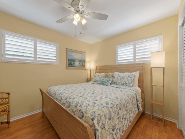 500 ft to the Beach Magnificent Fort Myers Rental