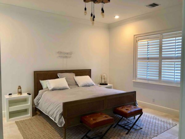 Four Bedrooms Fort Lauderdale Vacation Home Sleeps 8 Guests
