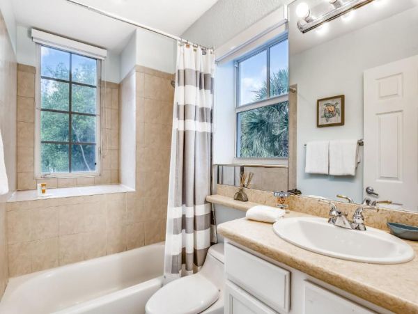 Key Largo Vacation Condo Four Bedrooms Sleeps 10 Guests